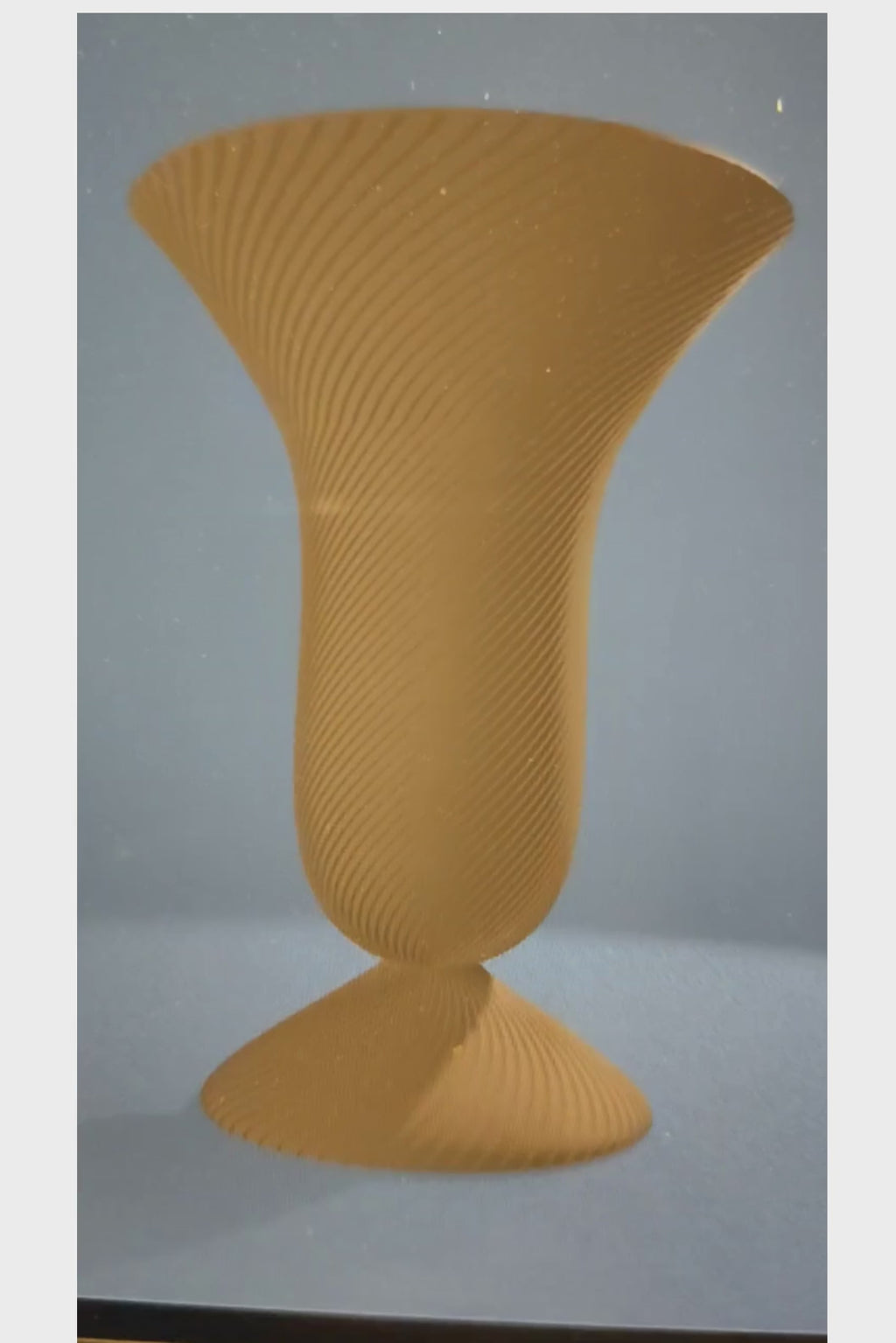 VASE CONTEMPORAIN Personnalisé